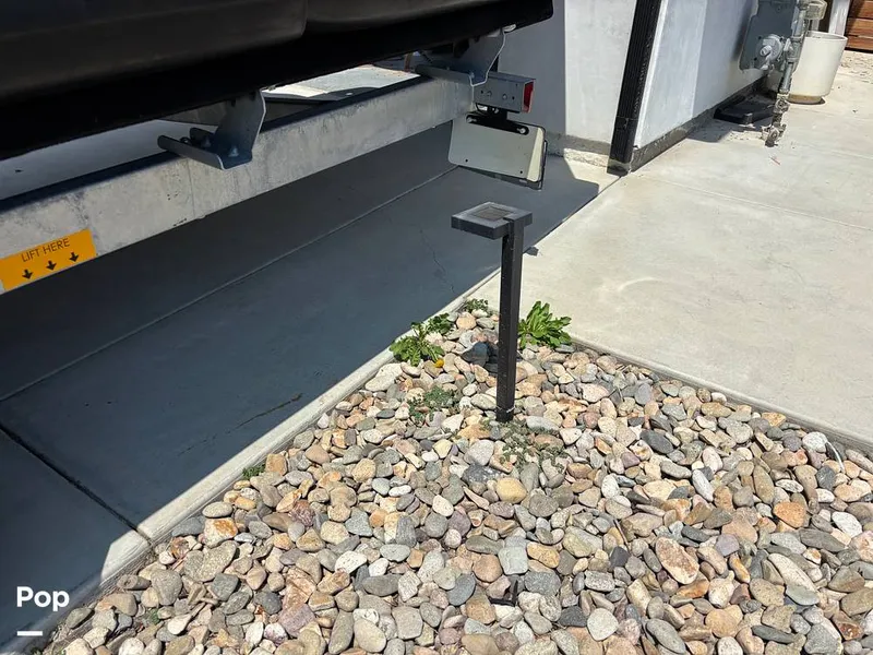 Slide: The Image of Sea-Doo 21 Switch Cruise 2023 - 15750764