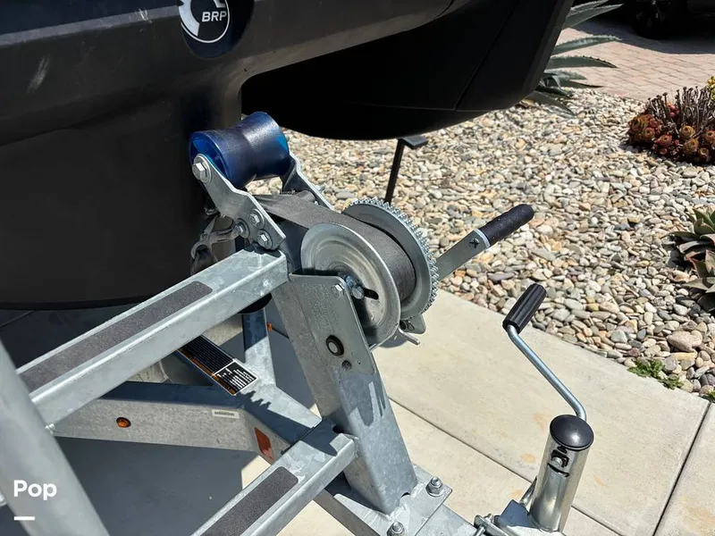 Slide: The Image of Sea-Doo 21 Switch Cruise 2023 - 15750775