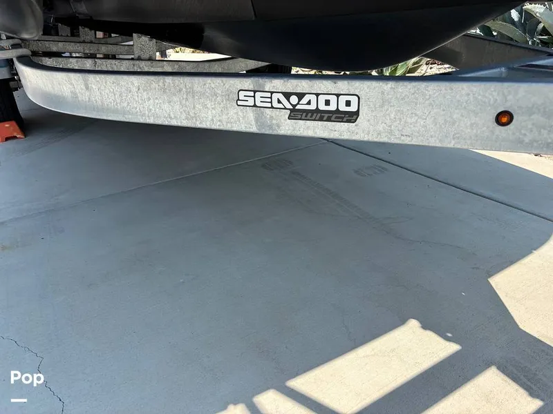 Slide: The Image of Sea-Doo 21 Switch Cruise 2023 - 15750780