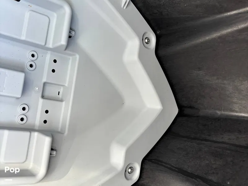 Slide: The Image of Sea-Doo 21 Switch Cruise 2023 - 15750710