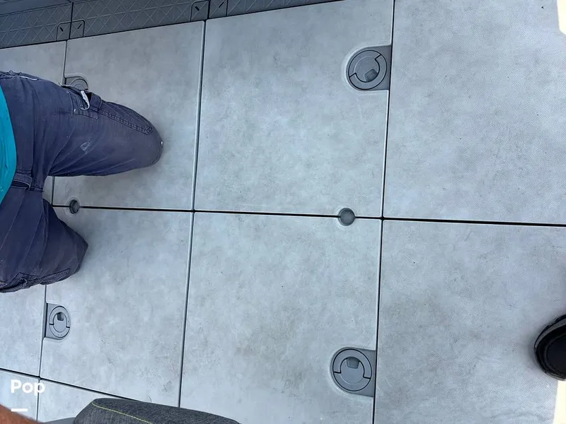 Slide: The Image of Sea-Doo 21 Switch Cruise 2023 - 15750707