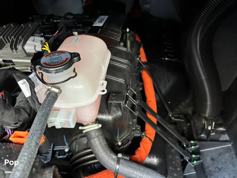 Slide: The Image of Sea-Doo 21 Switch Cruise 2023 - 15750689