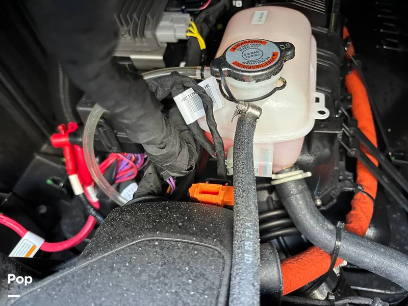 Slide: The Image of Sea-Doo 21 Switch Cruise 2023 - 15750691