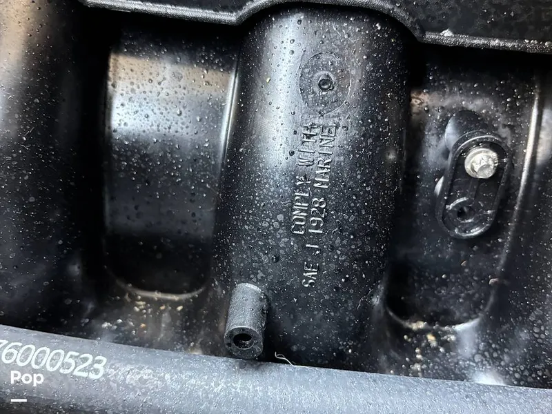 Slide: The Image of Sea-Doo 21 Switch Cruise 2023 - 15750693