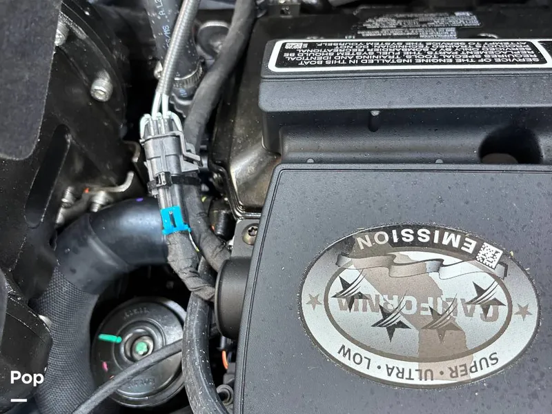 Slide: The Image of Sea-Doo 21 Switch Cruise 2023 - 15750704