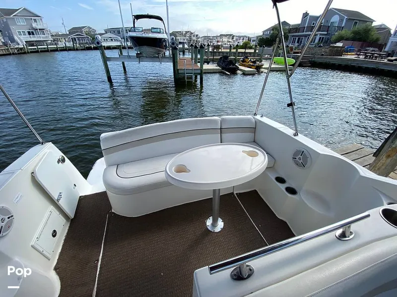 Slide: The Image of Rinker 270 Express 2006 - 15771918