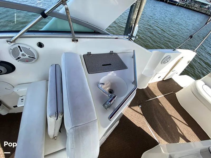 Slide: The Image of Rinker 270 Express 2006 - 15771923