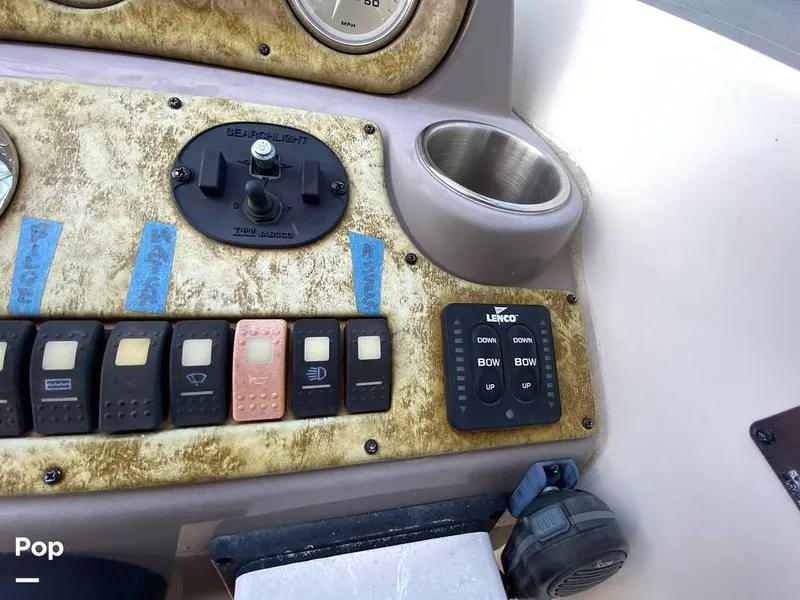 Slide: The Image of Rinker 270 Express 2006 - 15771931