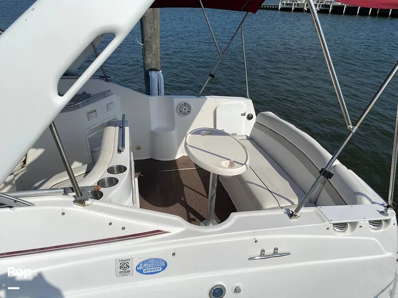 Slide: The Image of Rinker 270 Express 2006 - 15771907