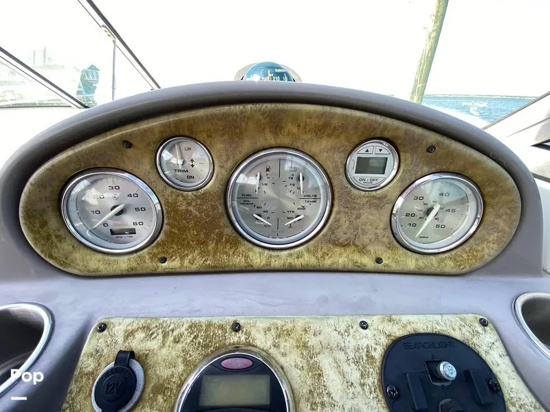 Slide: The Image of Rinker 270 Express 2006 - 15771937