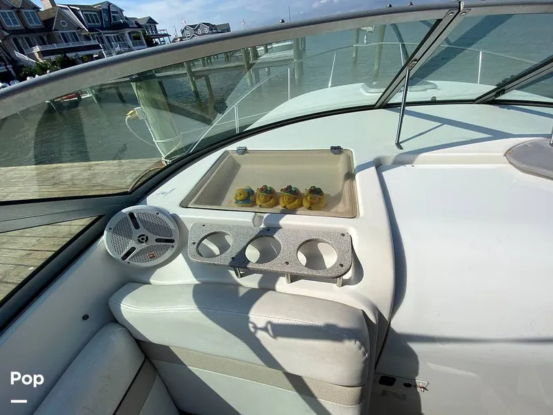 Slide: The Image of Rinker 270 Express 2006 - 15771941