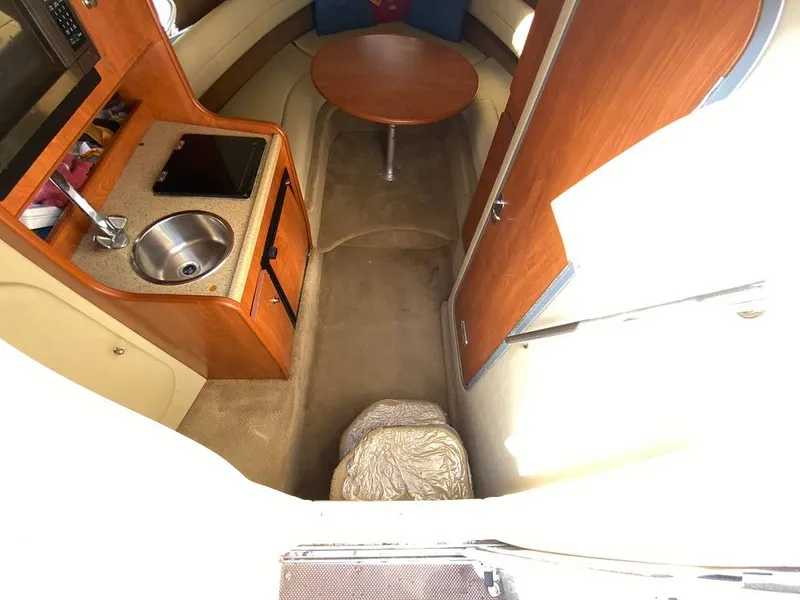 Slide: The Image of Rinker 270 Express 2006 - 15771945