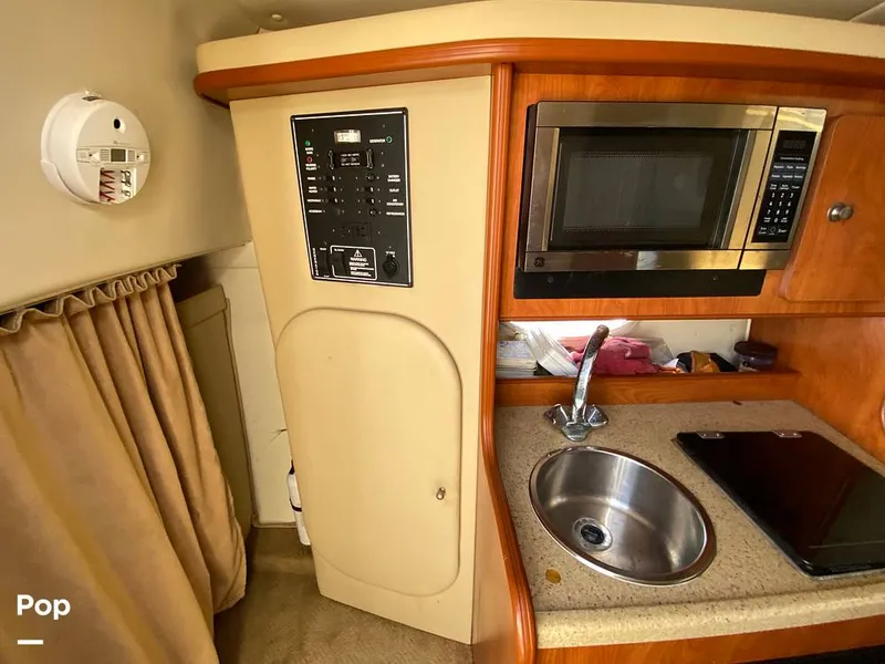 Slide: The Image of Rinker 270 Express 2006 - 15771946