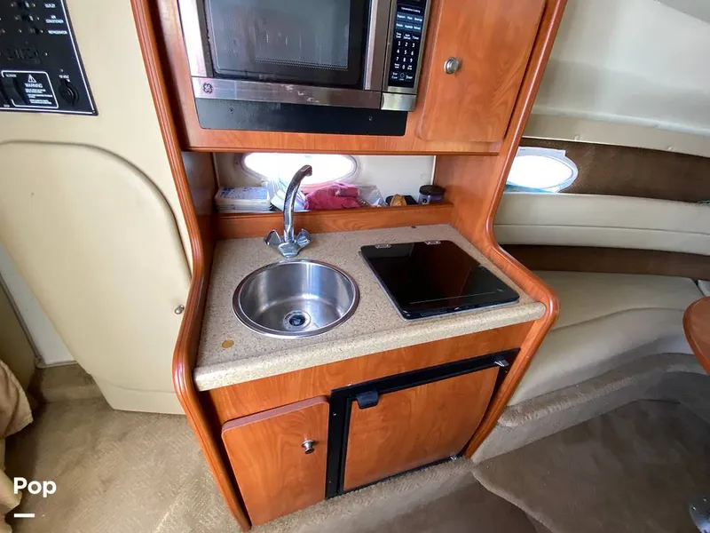 Slide: The Image of Rinker 270 Express 2006 - 15771947