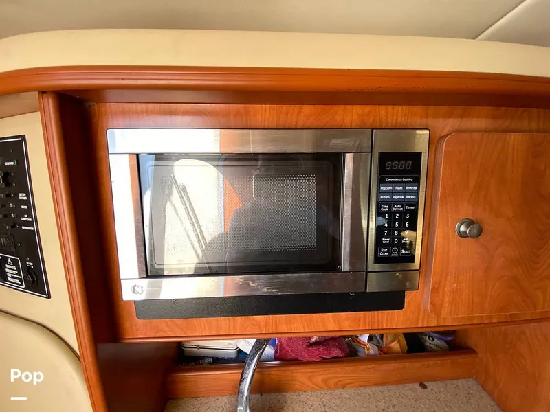 Slide: The Image of Rinker 270 Express 2006 - 15771952