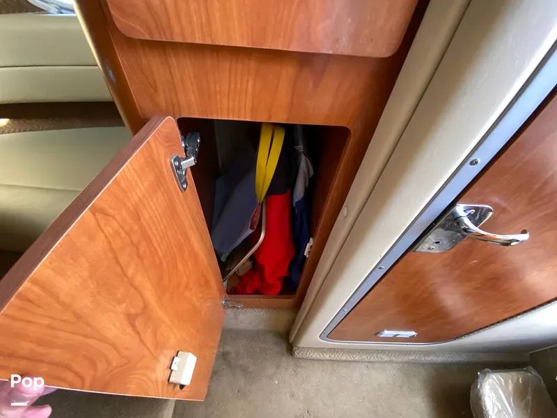 Slide: The Image of Rinker 270 Express 2006 - 15771957