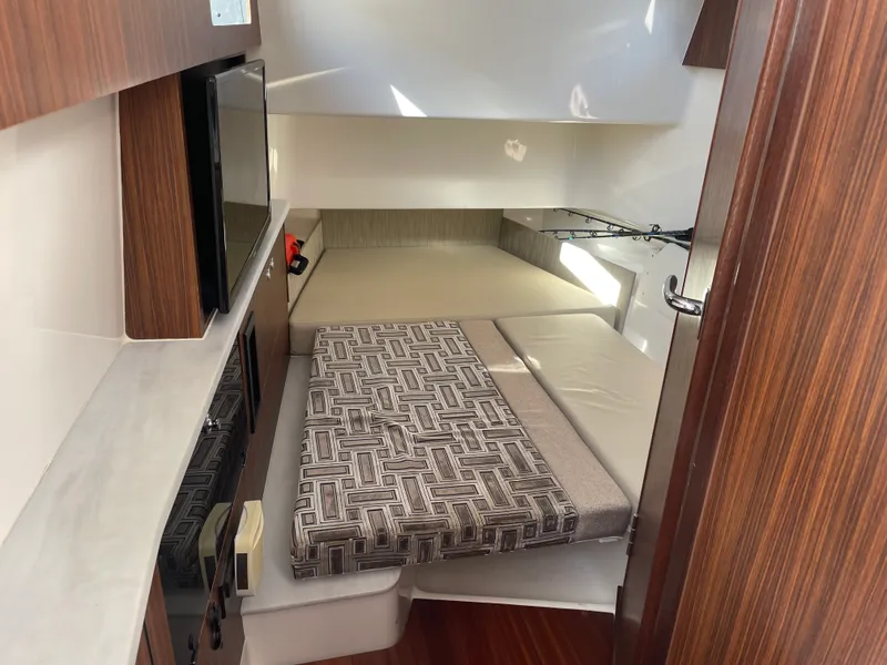 Slide: The Image of Pursuit S358 2024 - 15