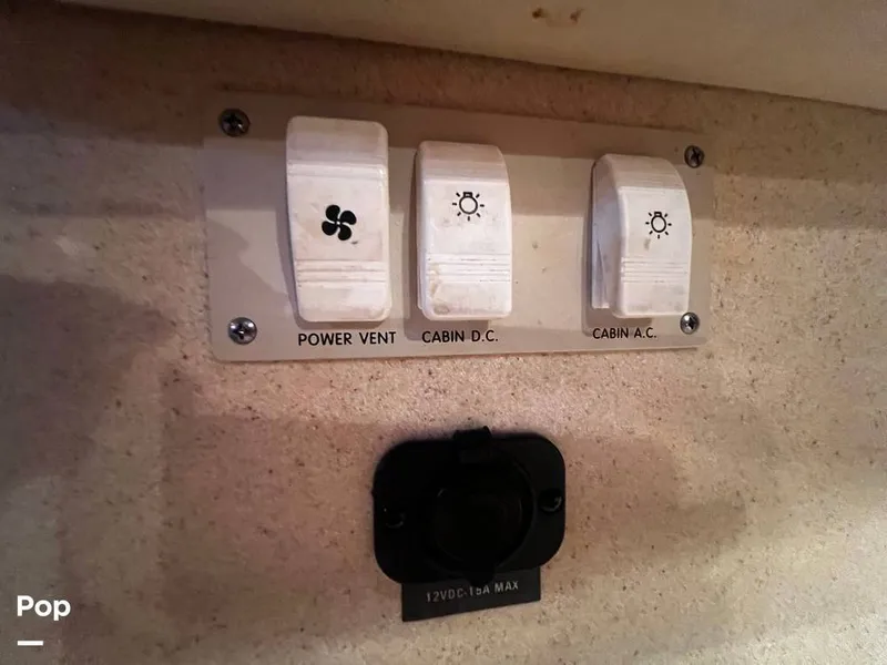 Slide: The Image of Sea Ray 340 Sundancer 2001 - 15758190