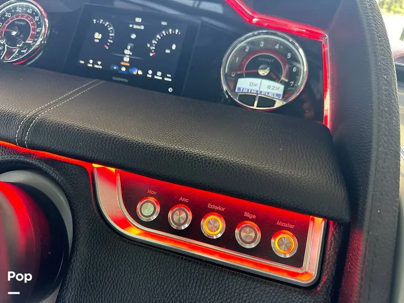 Slide: The Image of Godfrey AquaPatio 255 SBW 2025 - 15824724