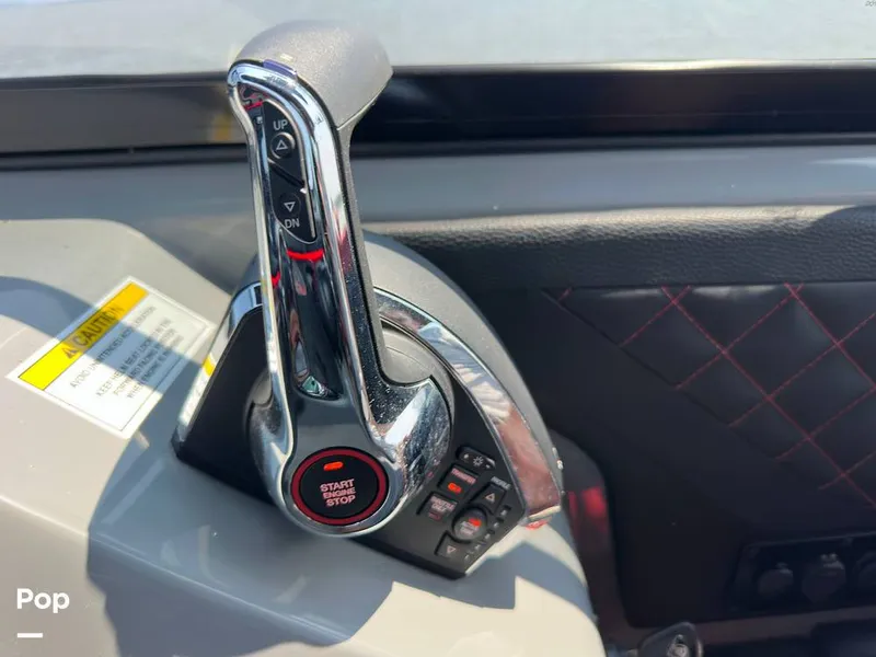 Slide: The Image of Godfrey AquaPatio 255 SBW 2025 - 15824918