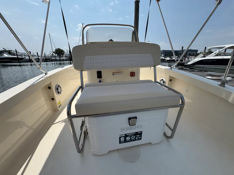 Slide: The Image of Scout 188 Sportfish 2026 - 9