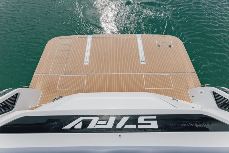 Slide: The Image of Cruisers Yachts 57 FLY 2026 - 41