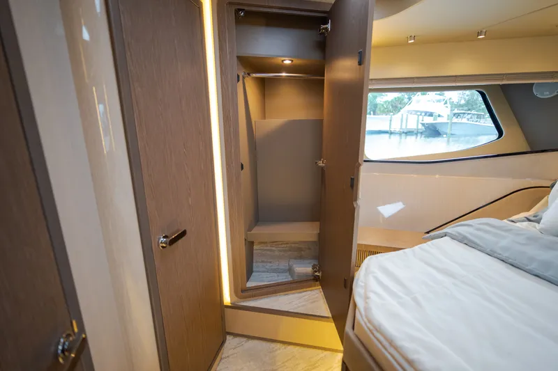 Slide: The Image of Cruisers 57 FLY 2026 - 85