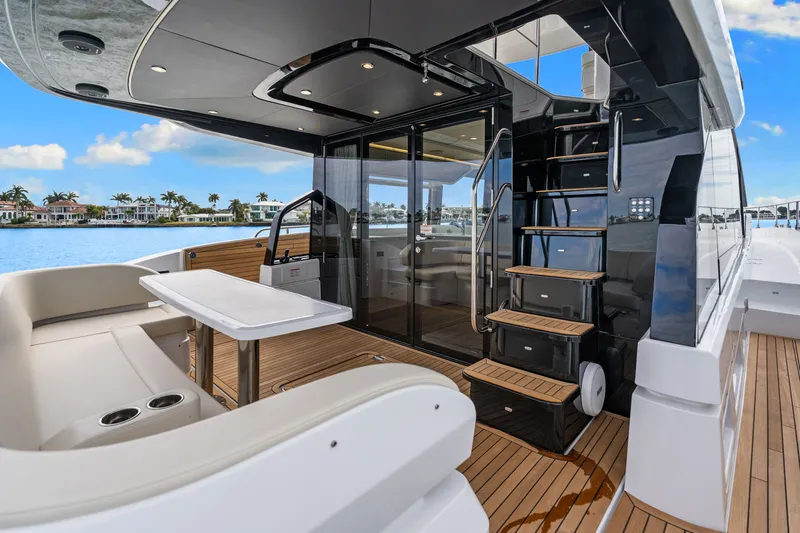Slide: The Image of Cruisers Yachts 57 FLY 2026 - 38