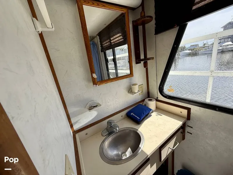 Slide: The Image of Gibson 37 Sport 1996 - 15834010