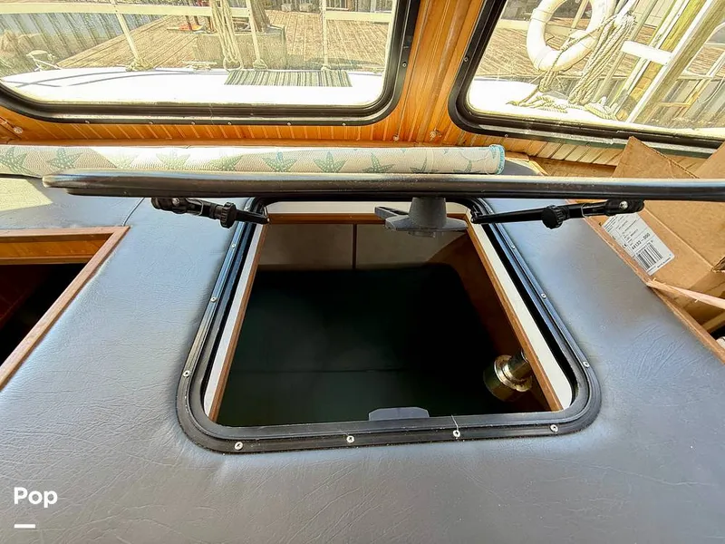 Slide: The Image of Gibson 37 Sport 1996 - 15834020