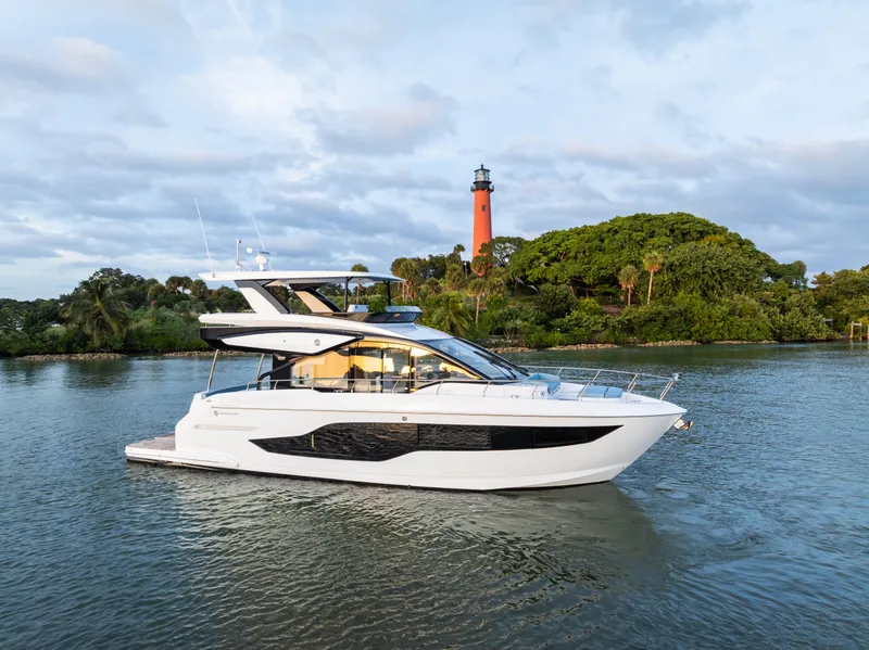 Slide: The Image of Cruisers Yachts 50 FLY 2026 - 29