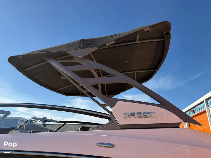 Slide: The Image of Yamaha 252SE 2021 - 16218406