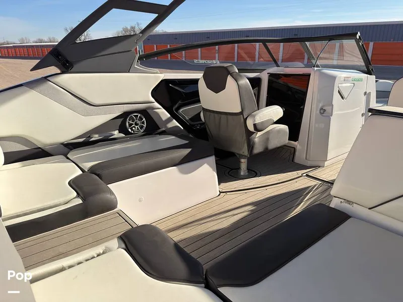 Slide: The Image of Yamaha 252SE 2021 - 16218415