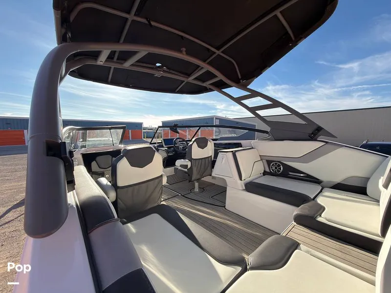 Slide: The Image of Yamaha 252SE 2021 - 16218420