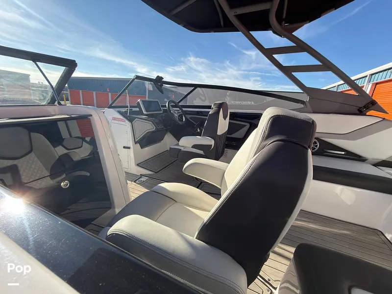 Slide: The Image of Yamaha 252SE 2021 - 16218421