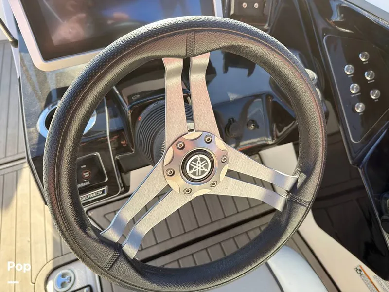 Slide: The Image of Yamaha 252SE 2021 - 16218286