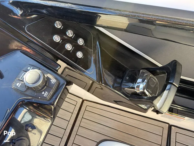 Slide: The Image of Yamaha 252SE 2021 - 16218287