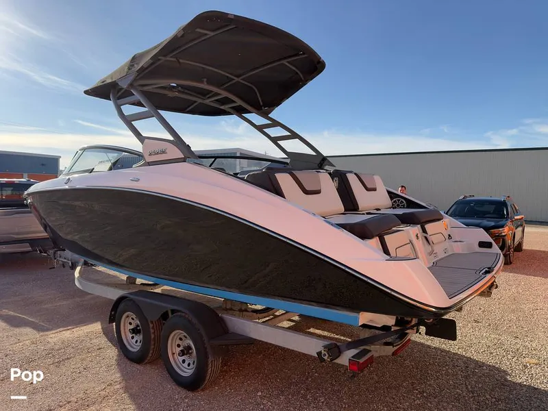 Slide: The Image of Yamaha 252SE 2021 - 16218276