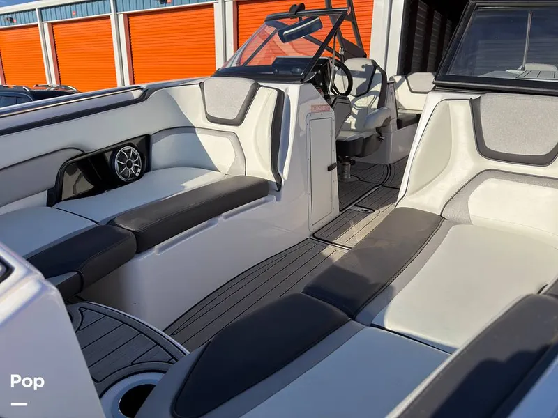 Slide: The Image of Yamaha 252SE 2021 - 16218368