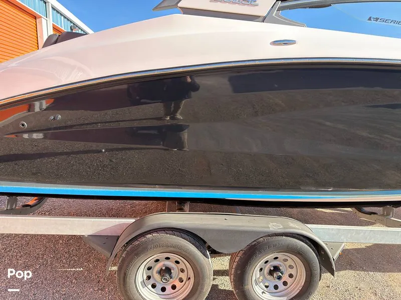 Slide: The Image of Yamaha 252SE 2021 - 16218381