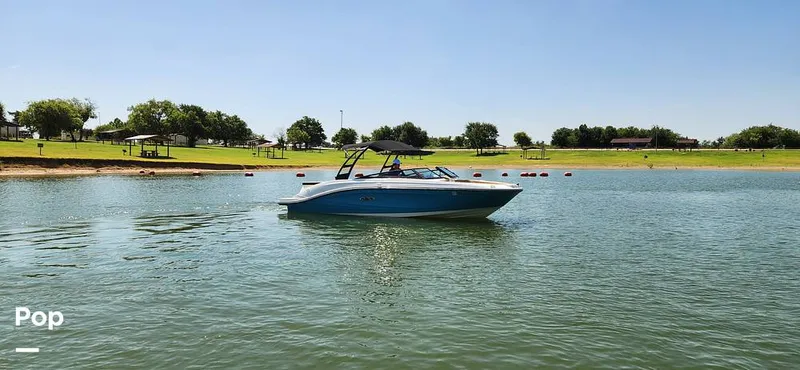 Slide: The Image of Sea Ray 230 SPX 2023 - 15735831