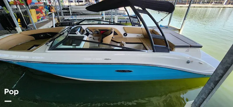 Slide: The Image of Sea Ray 230 SPX 2023 - 15735843