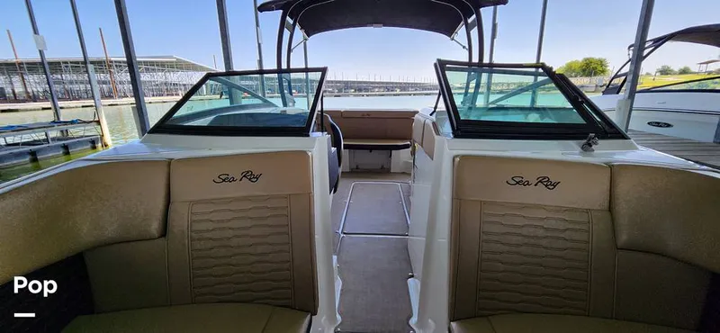 Slide: The Image of Sea Ray 230 SPX 2023 - 15735849
