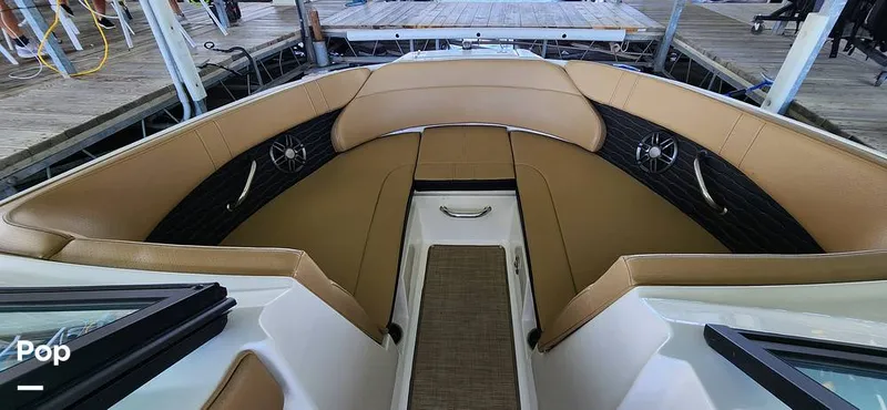 Slide: The Image of Sea Ray 230 SPX 2023 - 15735866