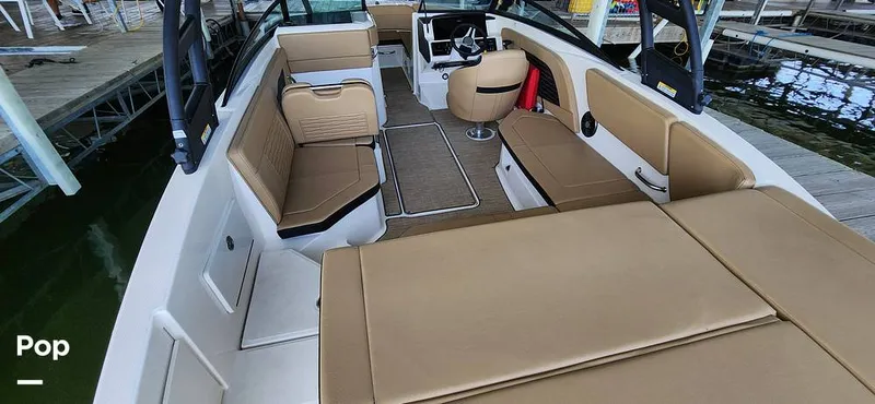 Slide: The Image of Sea Ray 230 SPX 2023 - 15735856