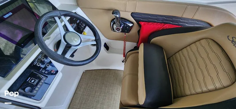 Slide: The Image of Sea Ray 230 SPX 2023 - 15735860