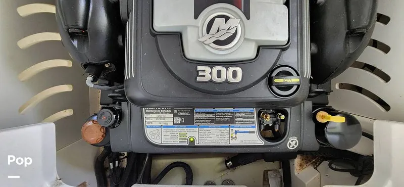 Slide: The Image of Sea Ray 230 SPX 2023 - 15735900