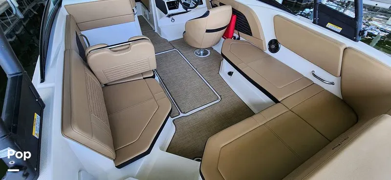 Slide: The Image of Sea Ray 230 SPX 2023 - 15735857