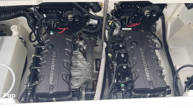 Slide: The Image of Twin Engine - 15797921