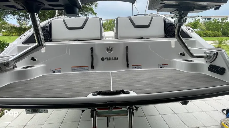 Slide: The Image of Transom Seating - 15797882